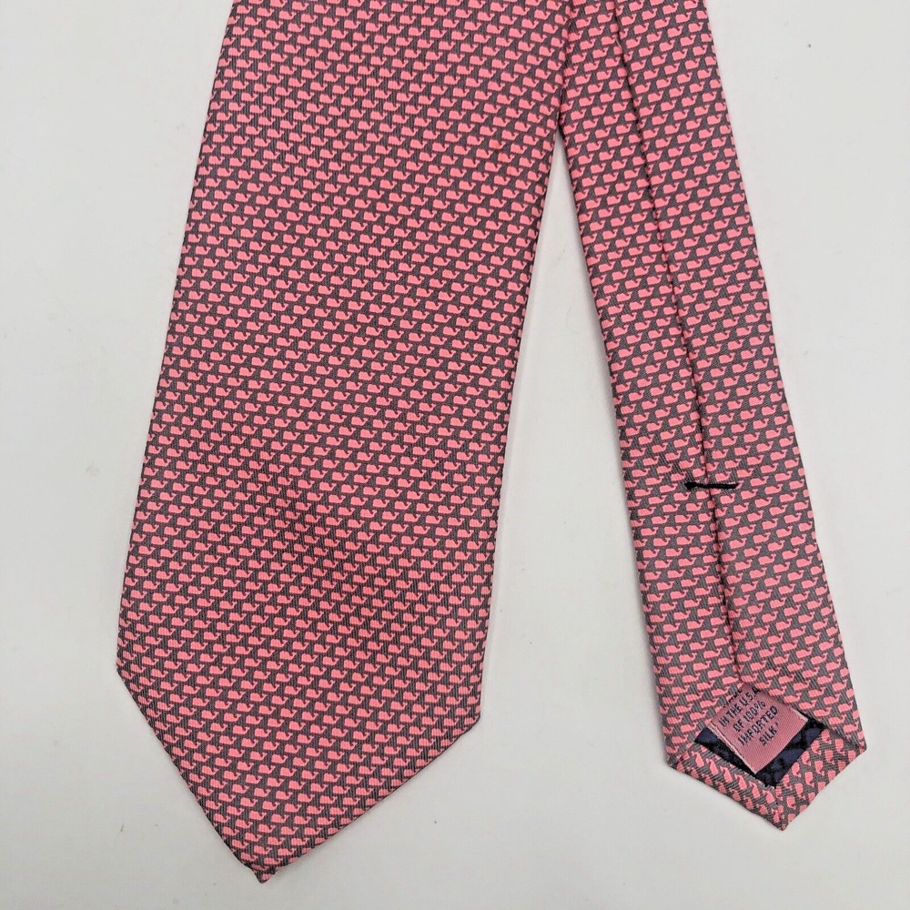 Vineyard Vines Shep & Ian Whales Lux Designer Made USA 100% Silk Necktie 60"